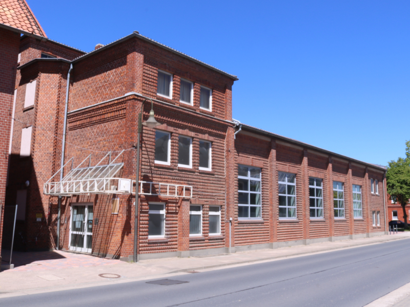 31036 Eime - Mehrzweckhalle